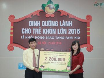 Quỹ khuyến học Sữa đậu nành Việt Nam triển khai chương trình "Dinh dưỡng lành cho trẻ khôn lớn"