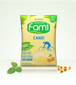 Sữa đậu nành Fami Canxi bịch 200ml