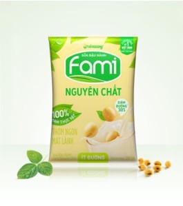 Sữa đậu nành Fami nguyên chất ít đường bịch 200ml