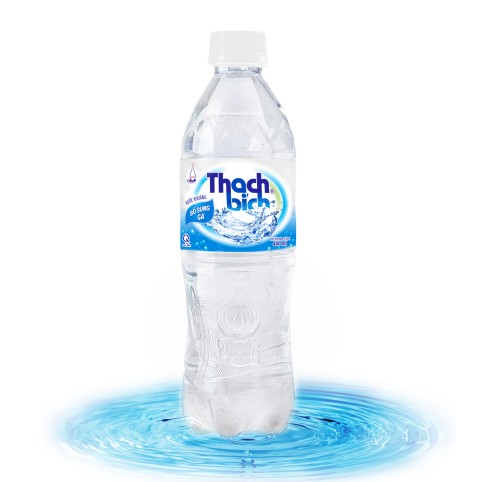 Nước khoáng thiên nhiên Thạch Bích bổ sung ga (Pet 480ml)