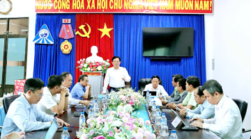 Lãnh đạo tỉnh Gia Lai thăm và làm việc tại Cụm sản xuất Mía - Đường - Điện của Công ty CP Đường Quảng Ngãi