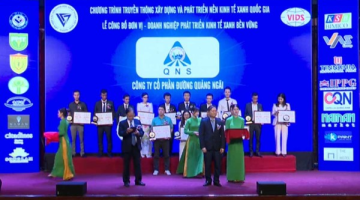 Công ty CP Đường Quảng Ngãi được vinh danh là 