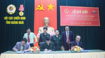 Nhà máy Bia Dung Quất và Công ty Thương mại Thành Phát kết nghĩa với Hội Cựu chiến binh tỉnh Quảng Ngãi