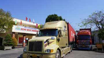 NHỮNG CHUYẾN HÀNG XUẤT NGOẠI ĐẦU TIÊN CỦA NĂM GIÁP THÌN